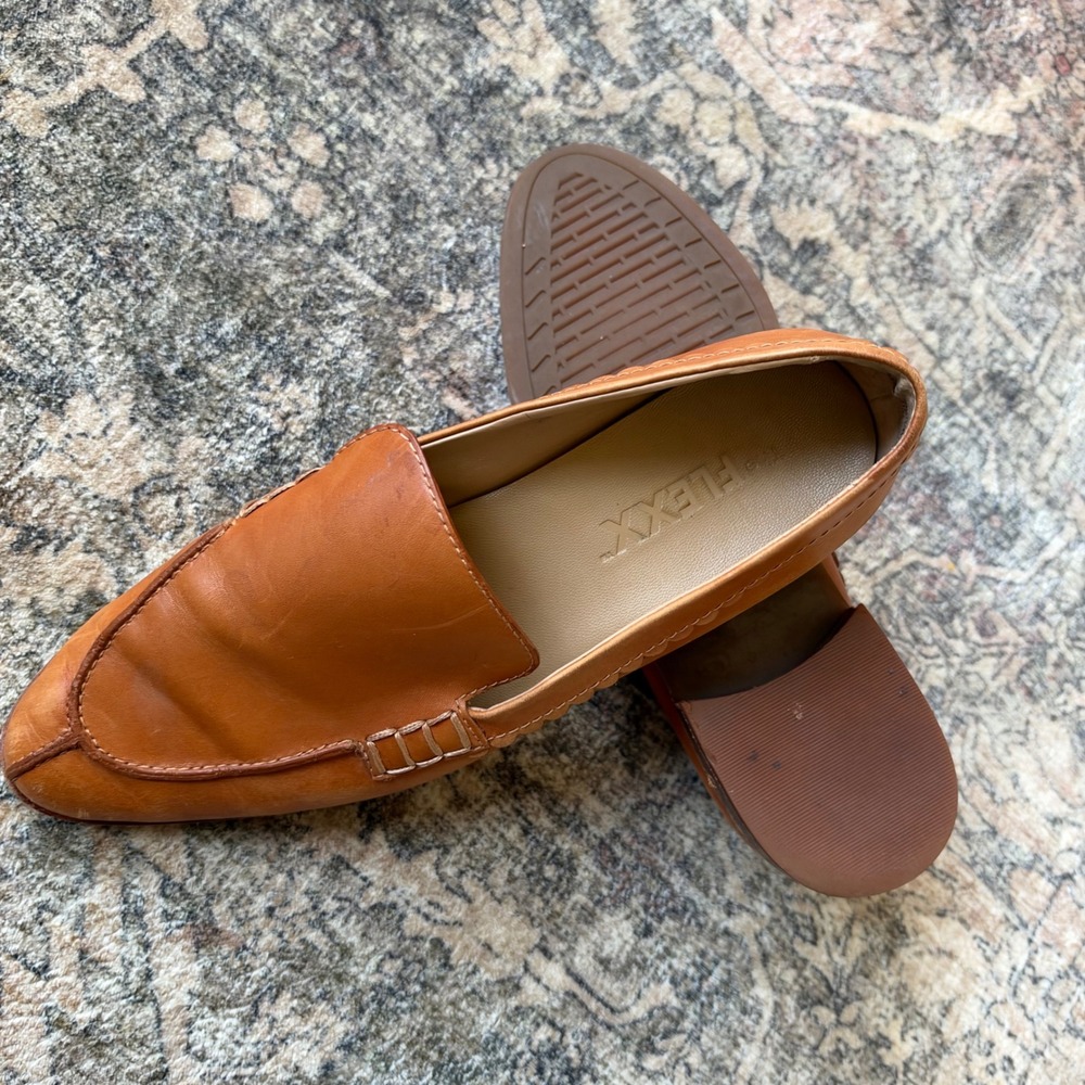 The FLEXX Bowery Tan Leather Scalloped Pointed Toe Loafers Shoes Womens 7M - Picture 3 of 7